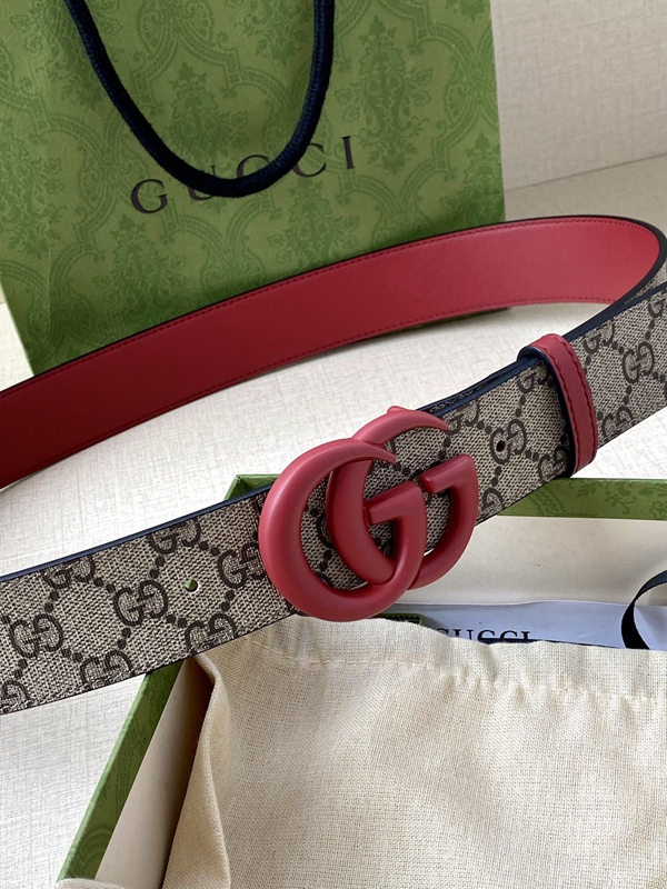 グッチベルト激安内部構造